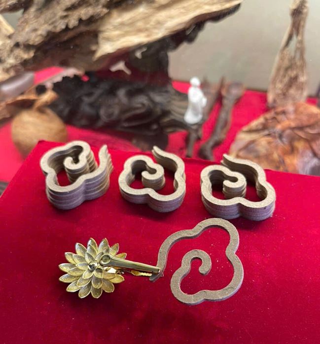 Trầm Hương Vân Mây